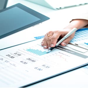 Изучите онлайн курс Финансовый аналитик